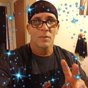 Meet your Posher, Jose